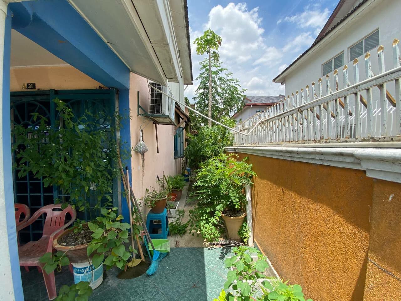 Double Storey Terrace Taman Puchong Indah, Puchong - photo 3