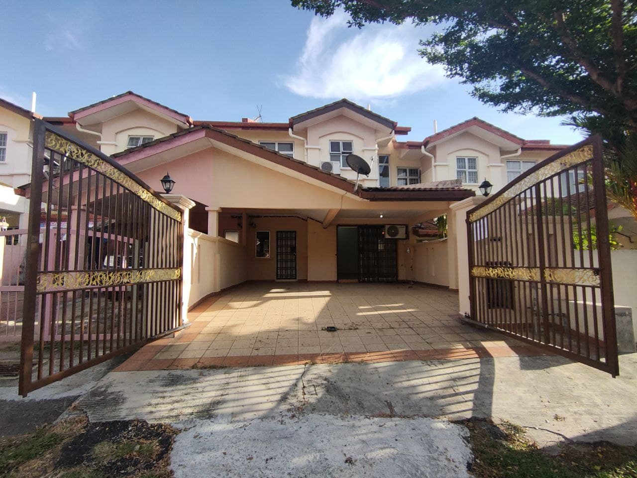 Double Storey Terrace Bandar Putra Permai