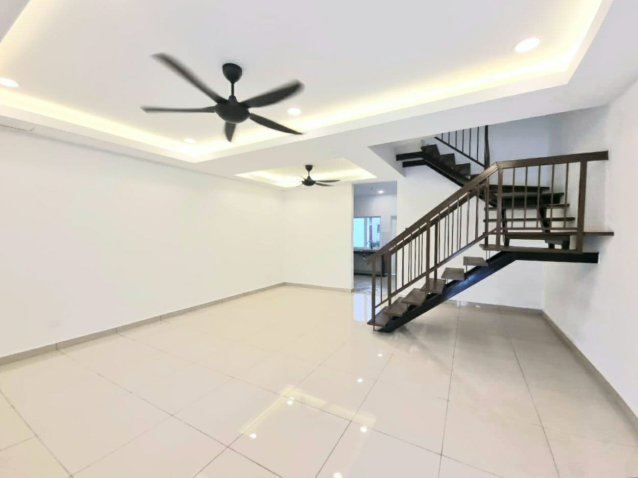 Double Storey Terrace,Bandar Tasik Puteri - photo 3