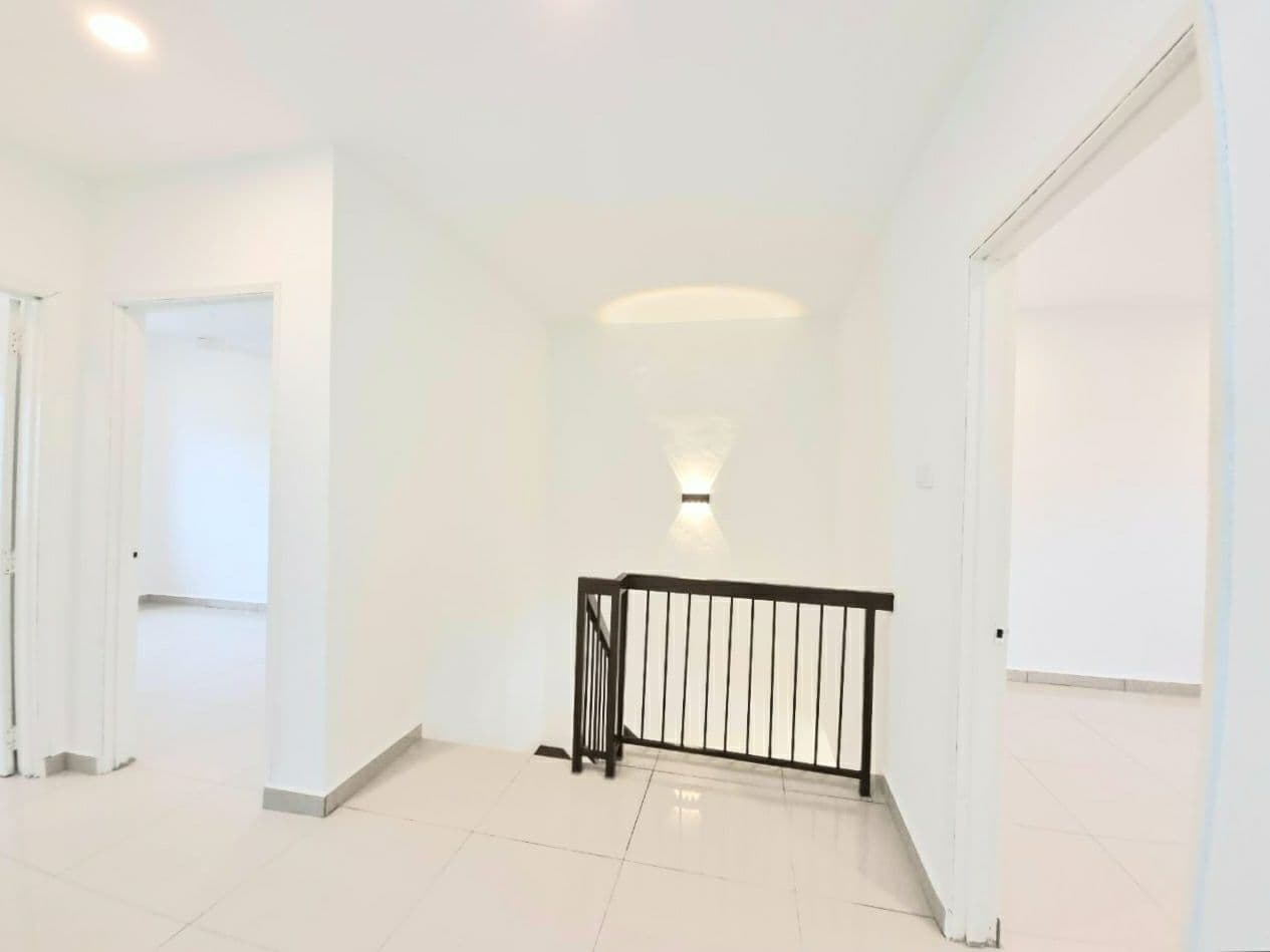 Double Storey Terrace,Bandar Tasik Puteri - photo 4