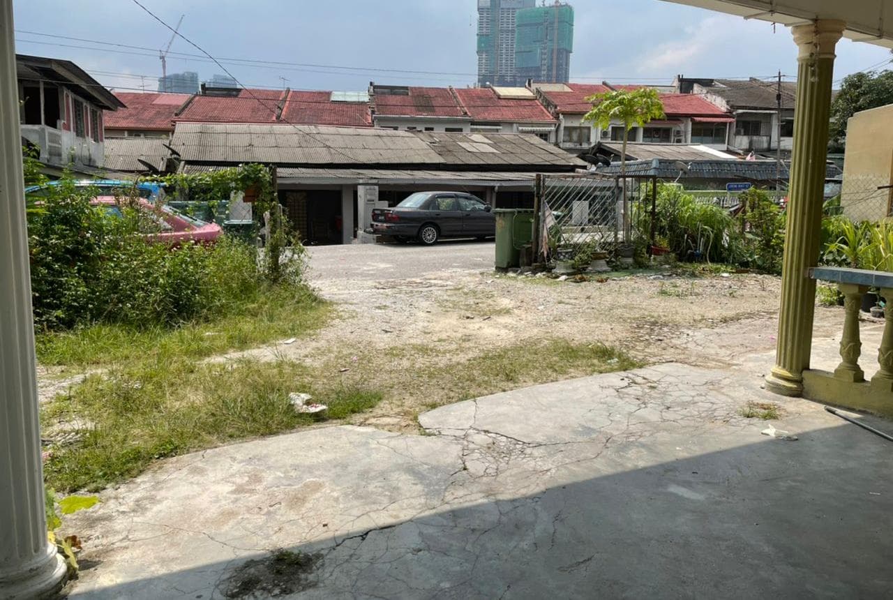 Bungalow Lot Kampung Cheras Baru, Kuala Lumpur - photo 2