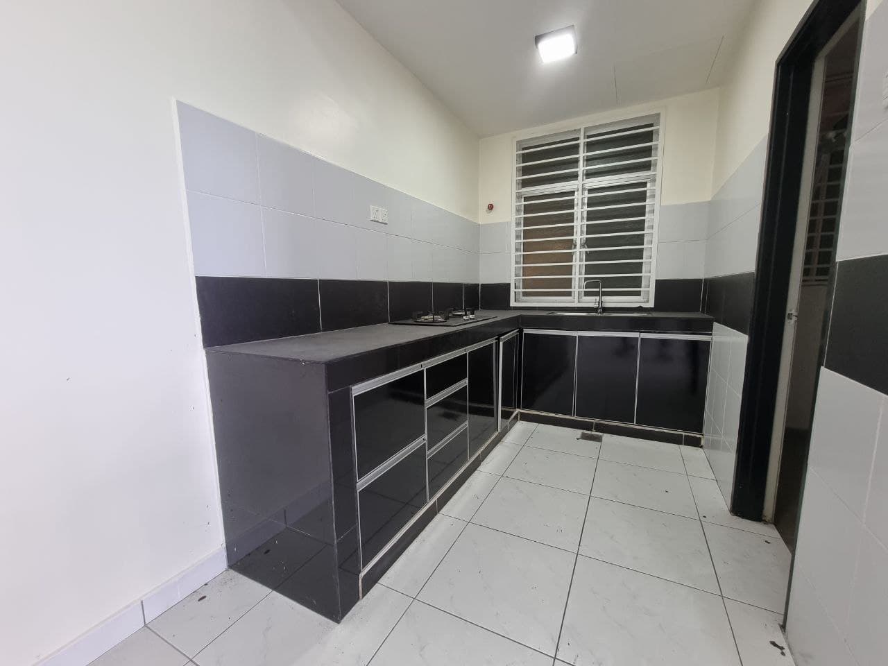 Condominium BSP Sky Park, Bandar Saujana Putra - photo 4