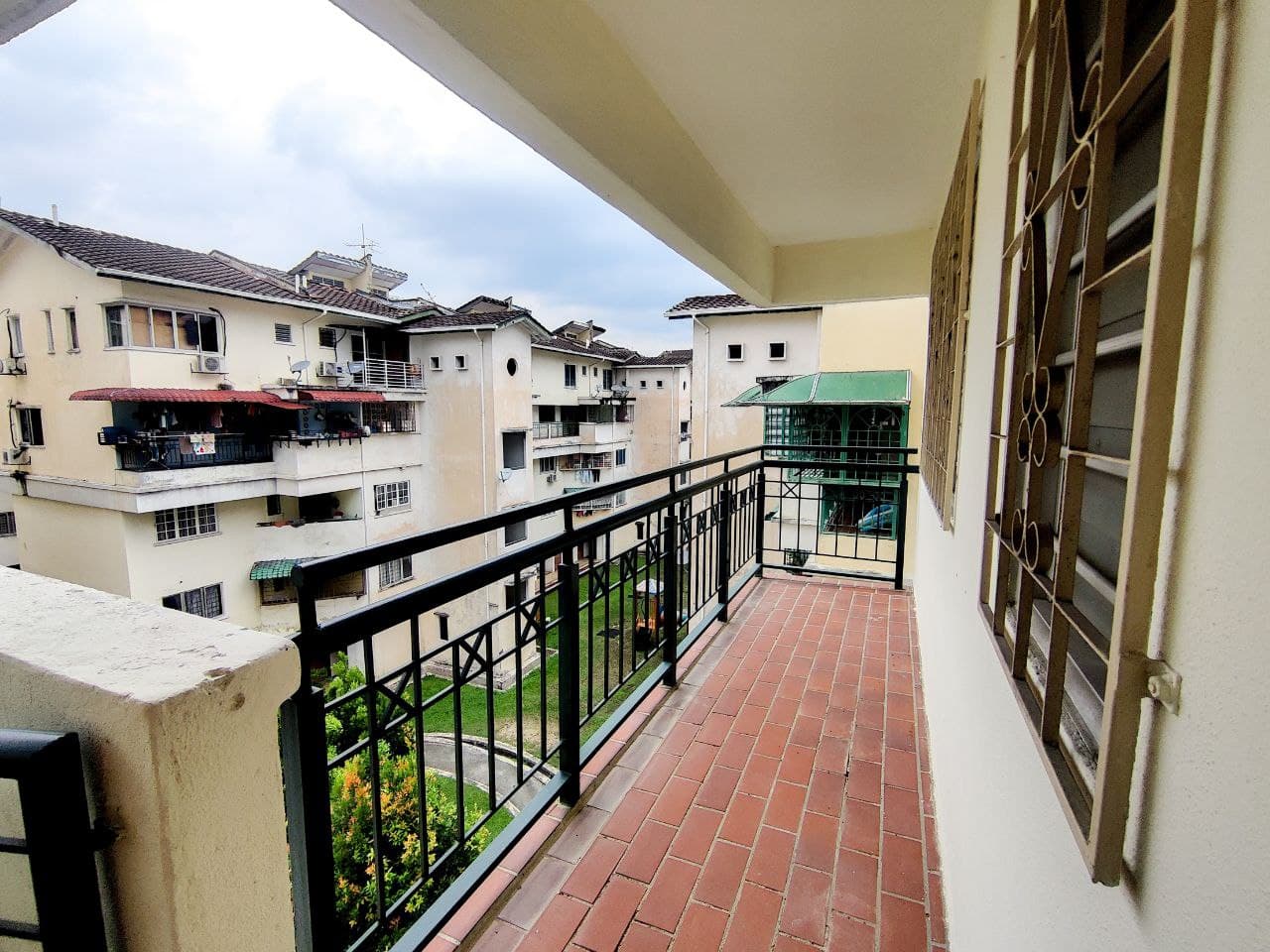 D Puncak Suasana Apartment Duplex, Cheras - photo 3