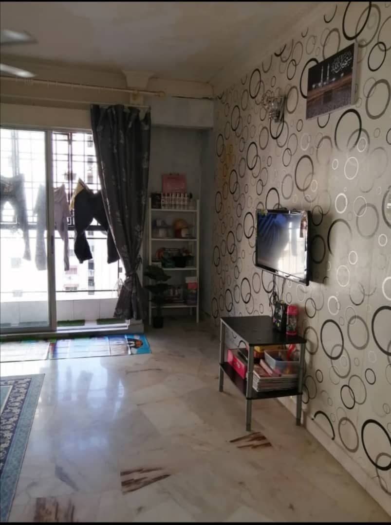 Vista Lavender Apartment, Taman Kinrara, Puchong - photo 3