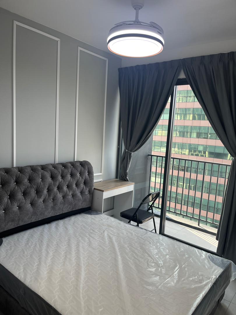 YOLO Signature Suites - photo 3