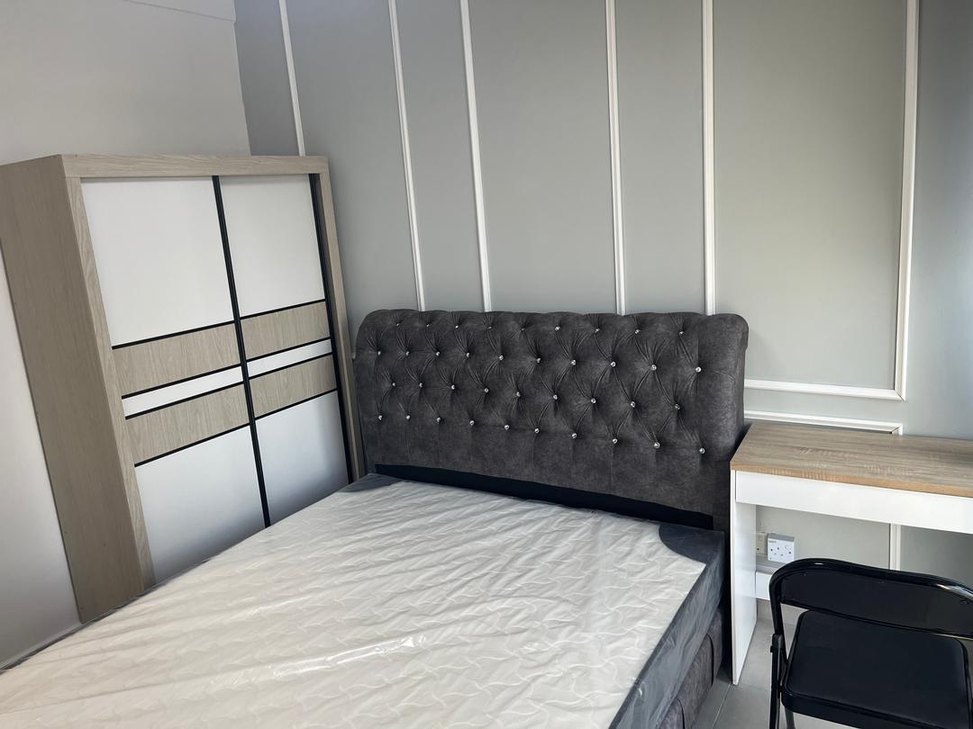 YOLO Signature Suites - photo 4