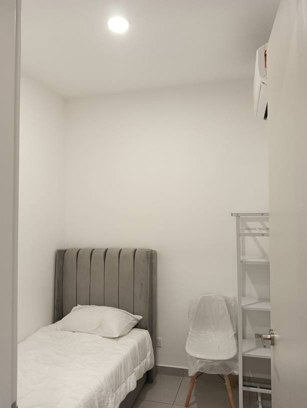YOLO Signature Suites - photo 12