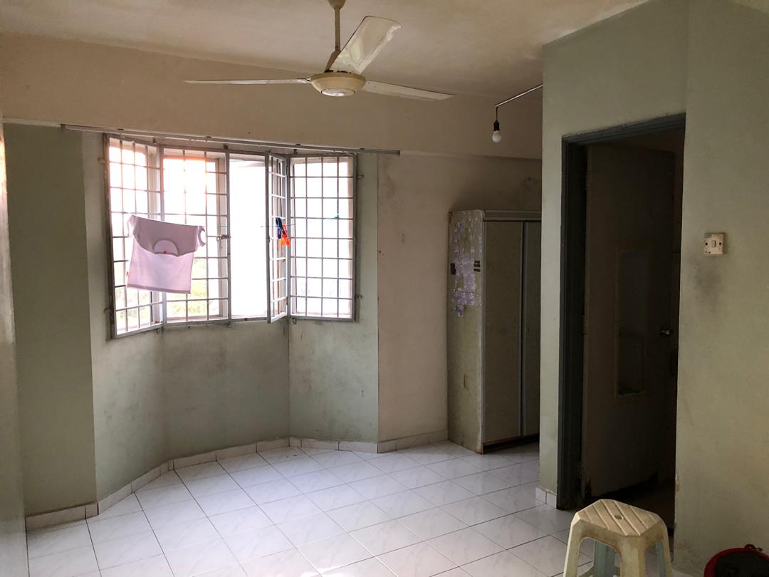 Pinggiran Putra Apartmemt Seri Kenbangan - photo 2