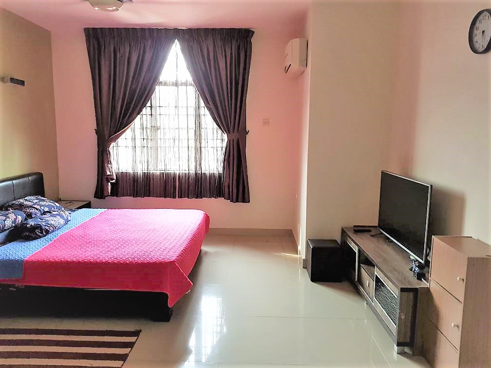 2,5 Storey Terrace House - photo 5