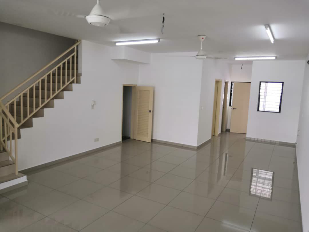 Laman Delfina, Nilai Impian - photo 3