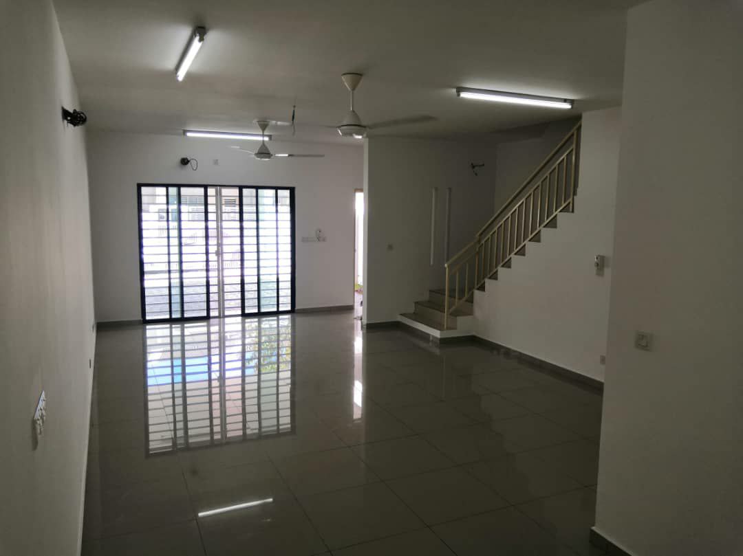 Laman Delfina, Nilai Impian - photo 4