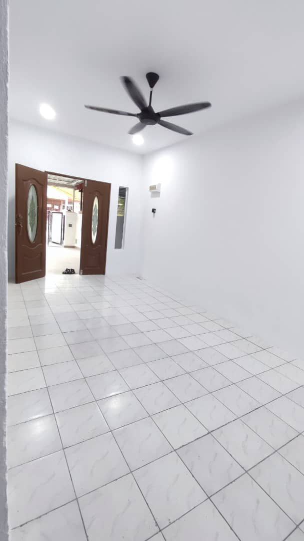 Taman Sendayan Indah, Sendayan - photo 4