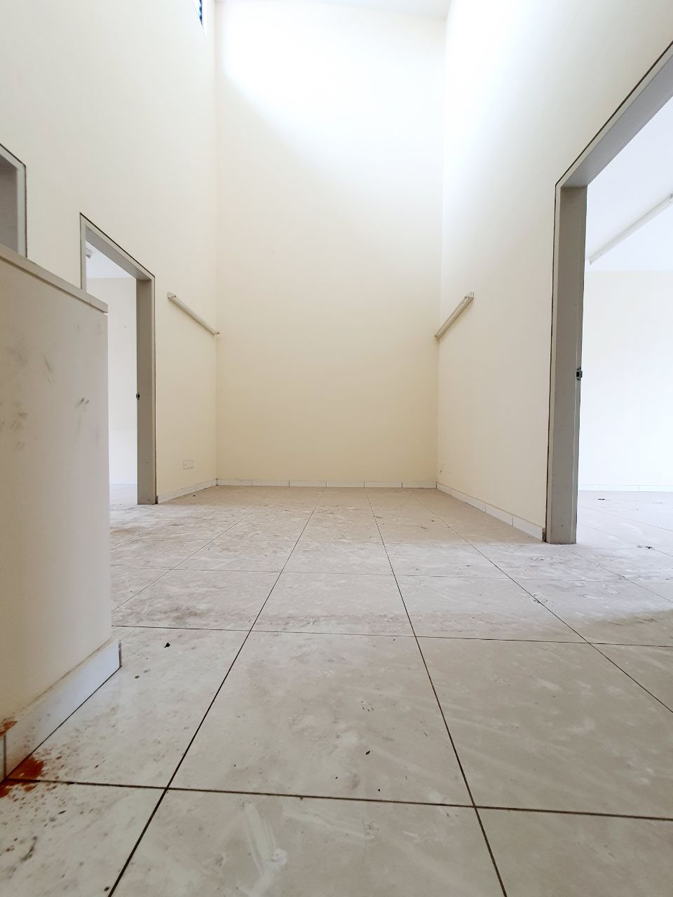 Laman Delfina Nilai Impian Facing Lake for Sale - photo 2
