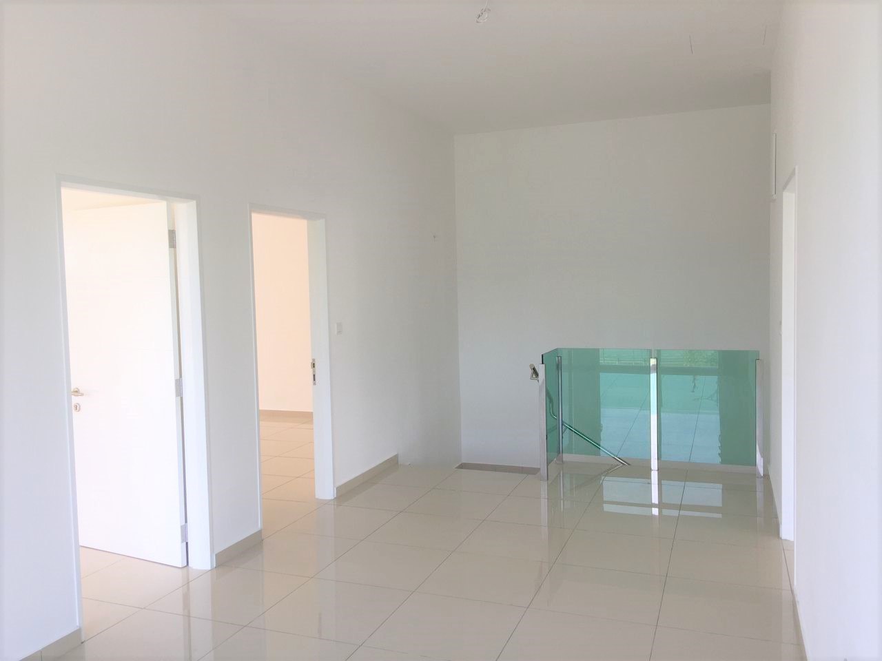 Suriaman 2B, Bandar Sri Sendayan - photo 11