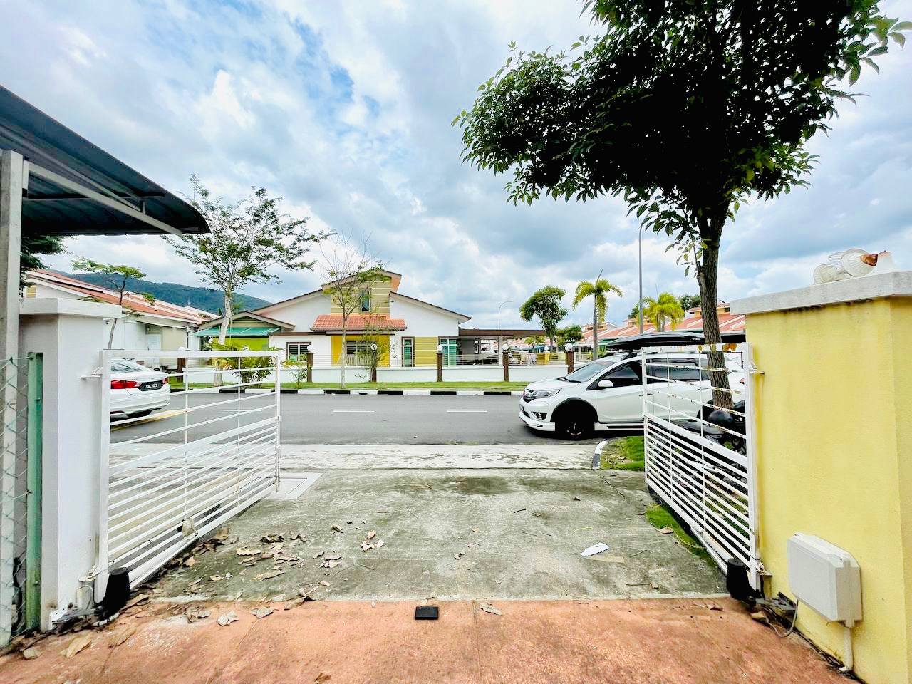 D latania taman bandar senawang - photo 7