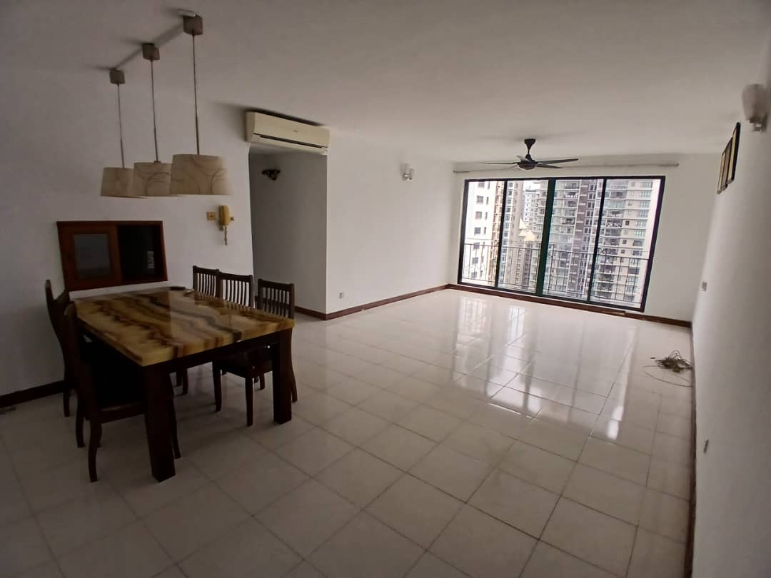 Vista Kiara J2009240 ...