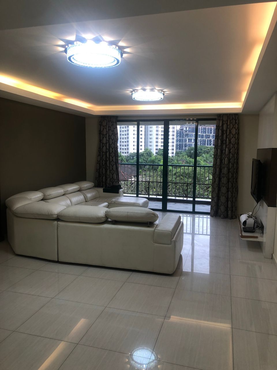 Astana J041224002 3B ...