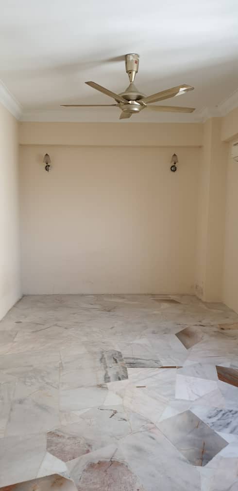 Bukit pandan 1 condo 1080sf rm1200 - photo 4