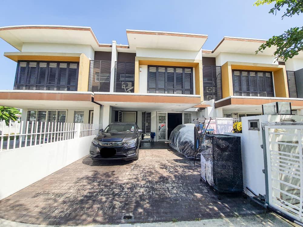 Elmina east 4 ...