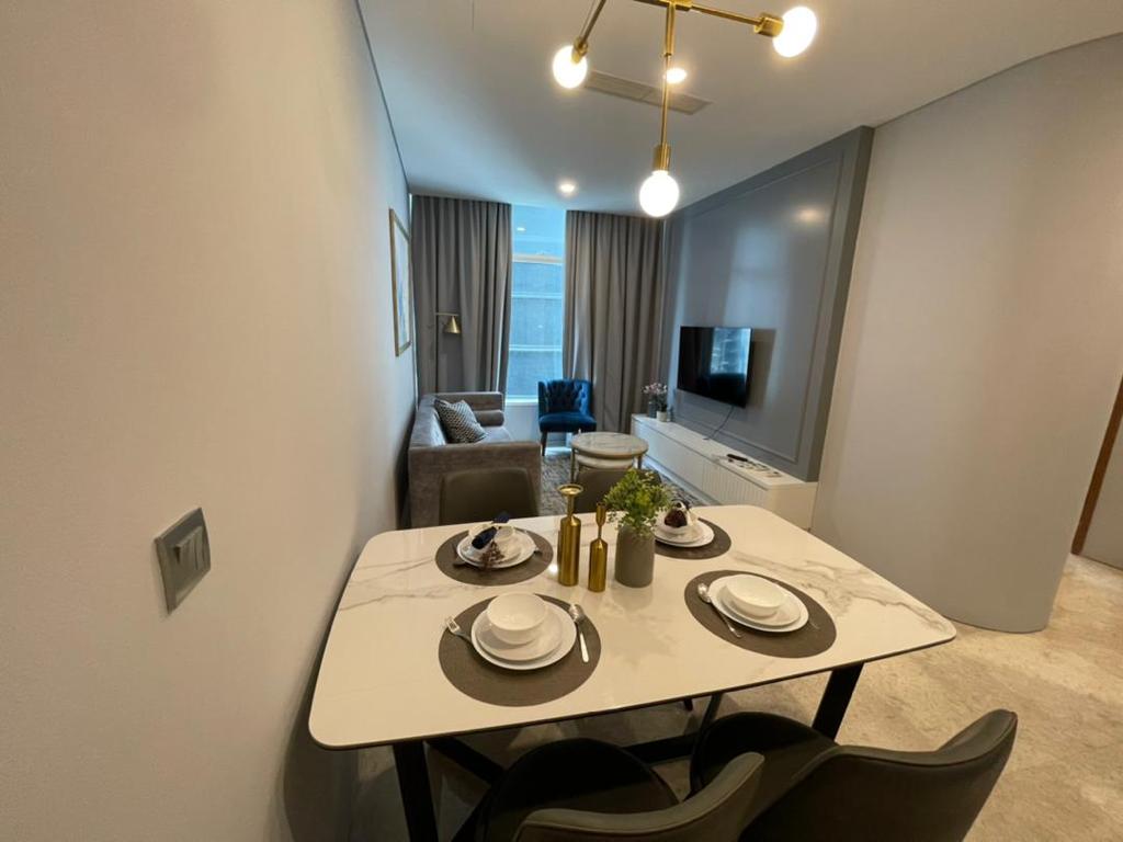 Sky 3bed ...