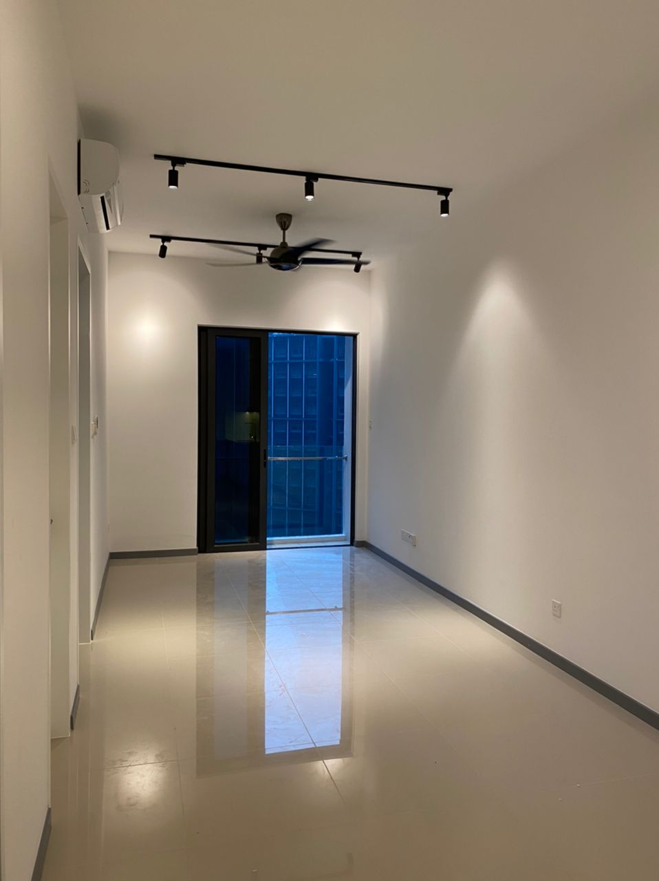 Southlink 592sq ft p ...