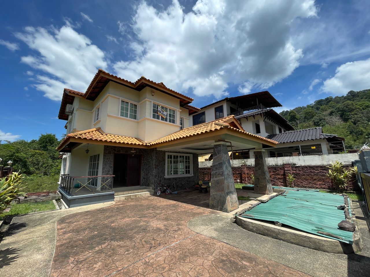 Templer Villas Templ ...