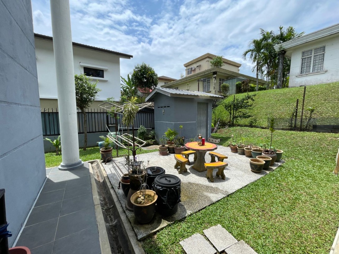 Anggerik Bukit Beruntung - photo 2