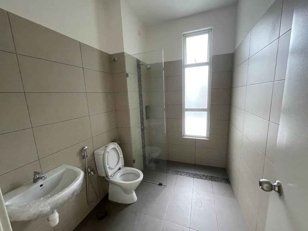 Acacia Park Corner 4542sf - photo 5