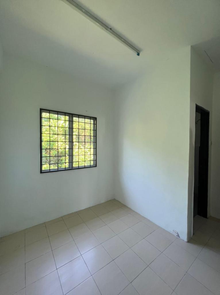 Taman Rawang Tin, Rawang Town - photo 5