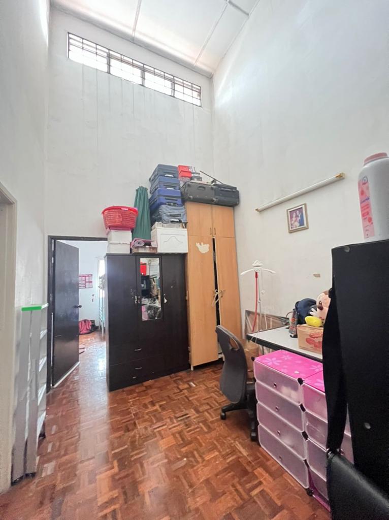 Desa 12, Bandar Country Homes, Rawang - photo 7