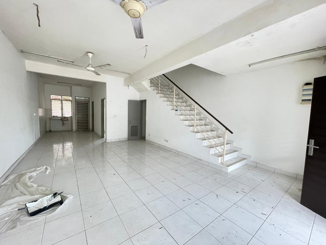 M Residence 1 Bandar ...