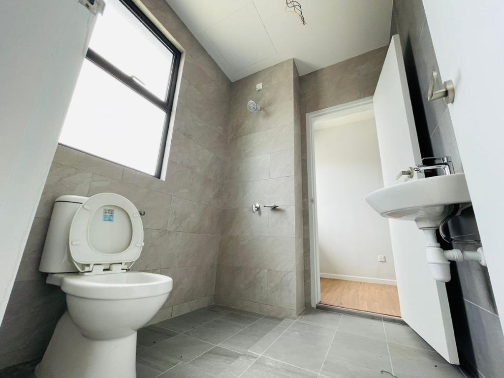 Desa 7, Bandar Country Homes, Rawang - photo 11