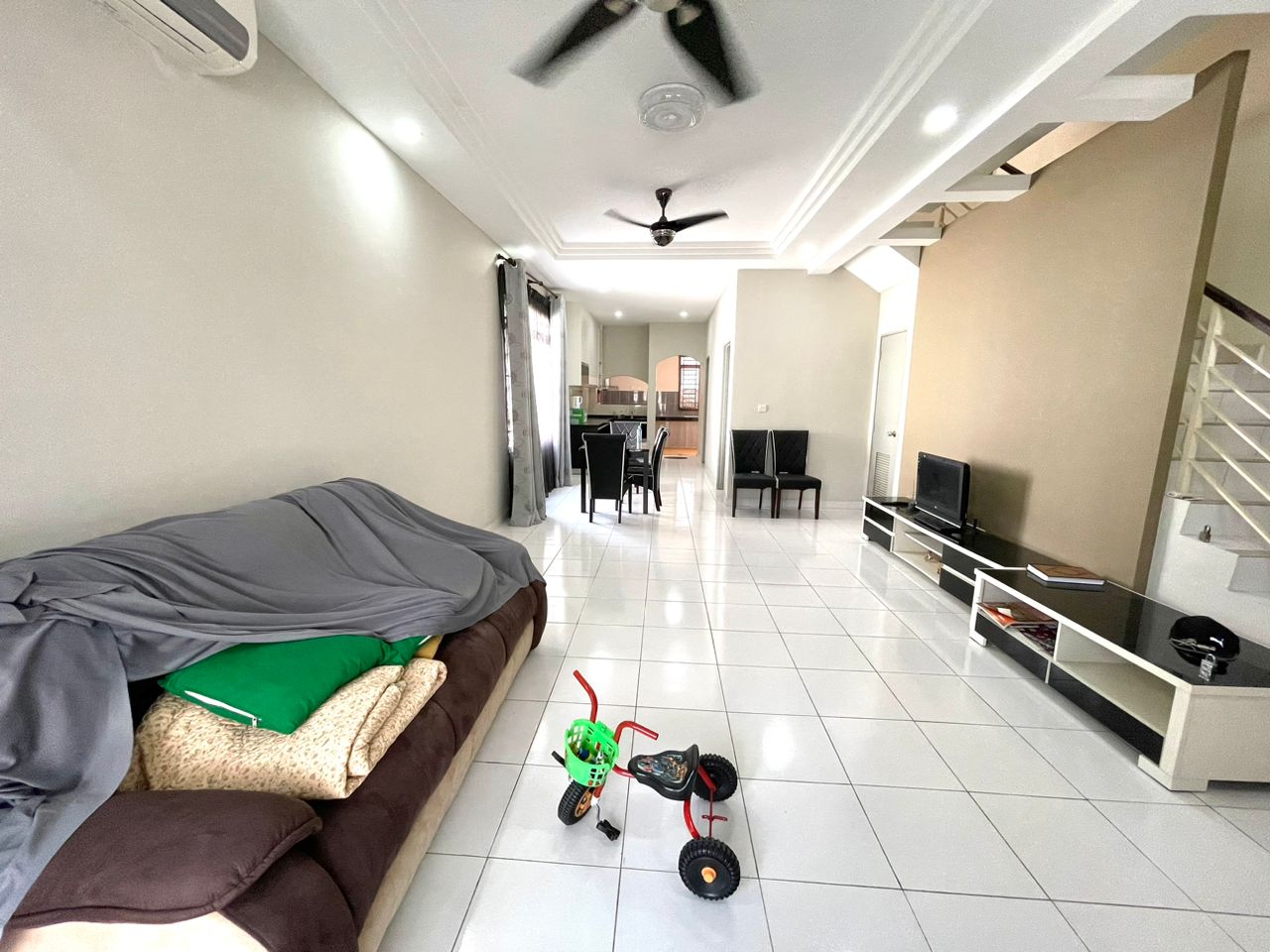 M Residence 1 520End ...