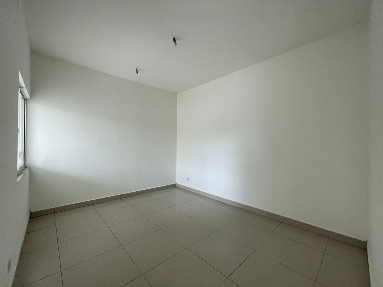M Residence 2 Caspia Corner - photo 8
