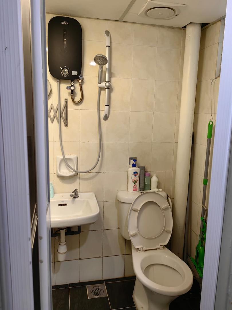 Desa Temenggong Apartment - photo 9