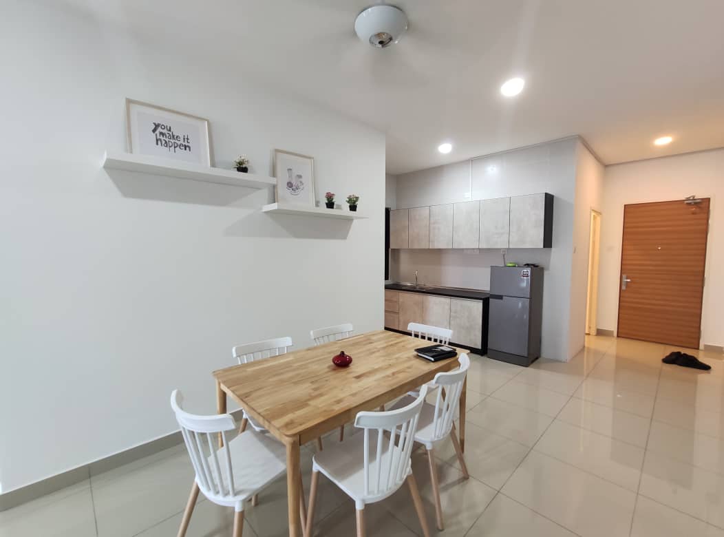 Pearl Suria Fully Furnished Unit For Rent - photo 2