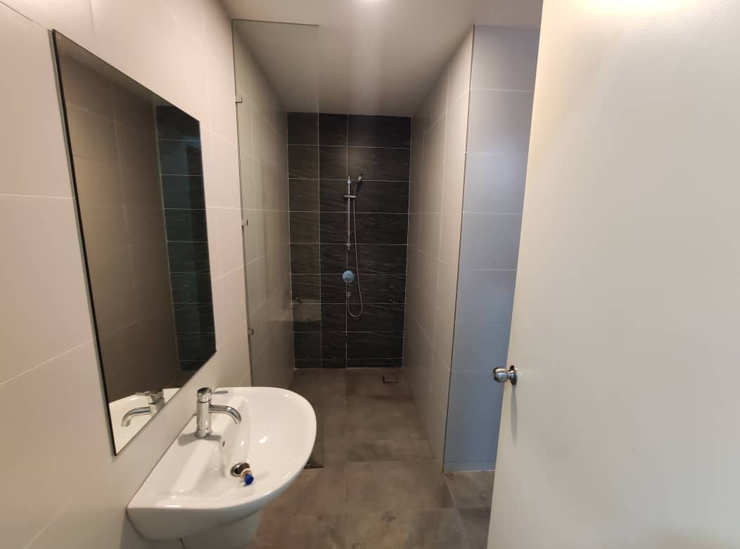 Pearl Suria Fully Furnished Unit For Rent - photo 9