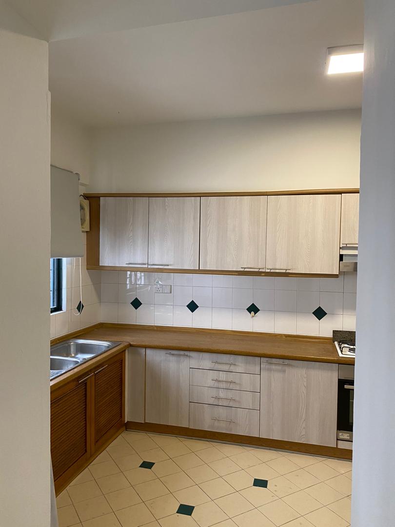 Lanai Kiara Partly Furnished Unit For Rent - photo 3