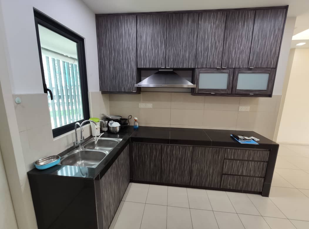 La Costa Bandar Sunway Fully Furnished For Sale - photo 2