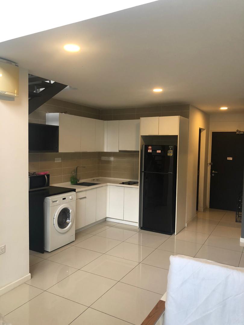 Fully Furnished D Latour Bandar Sunway For Rent - photo 3