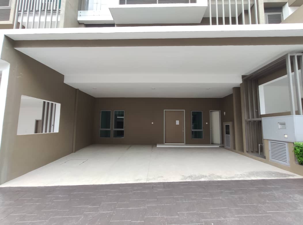 Karisma Hill Seri Kembangan With Private Lift Pool - photo 2