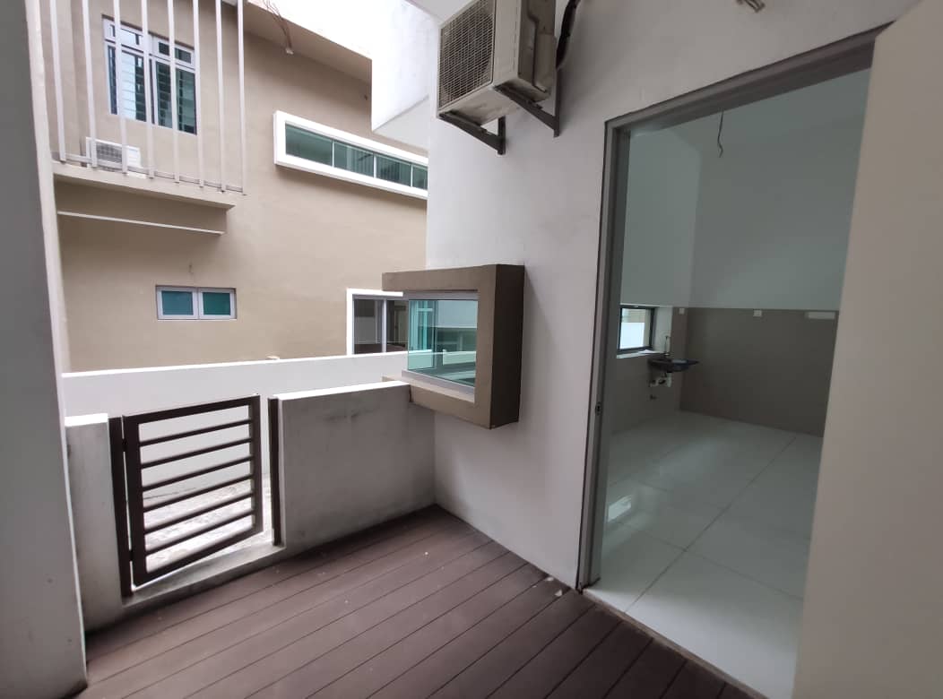 Karisma Hill Seri Kembangan With Private Lift Pool - photo 11