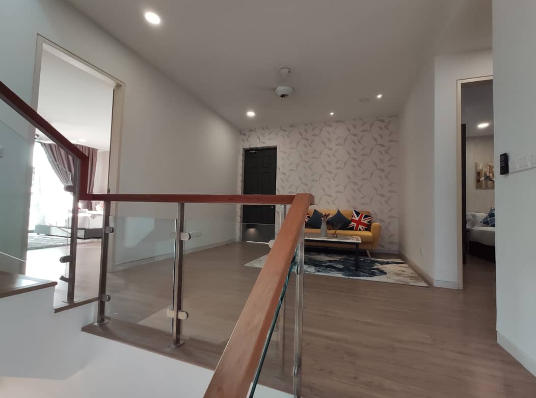 Tropical Villa Seri Kembangan Freehold - photo 11