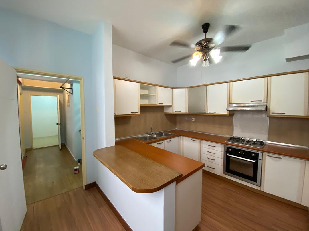 Vista Kiara Fully Renovated Partly Furnished - photo 8