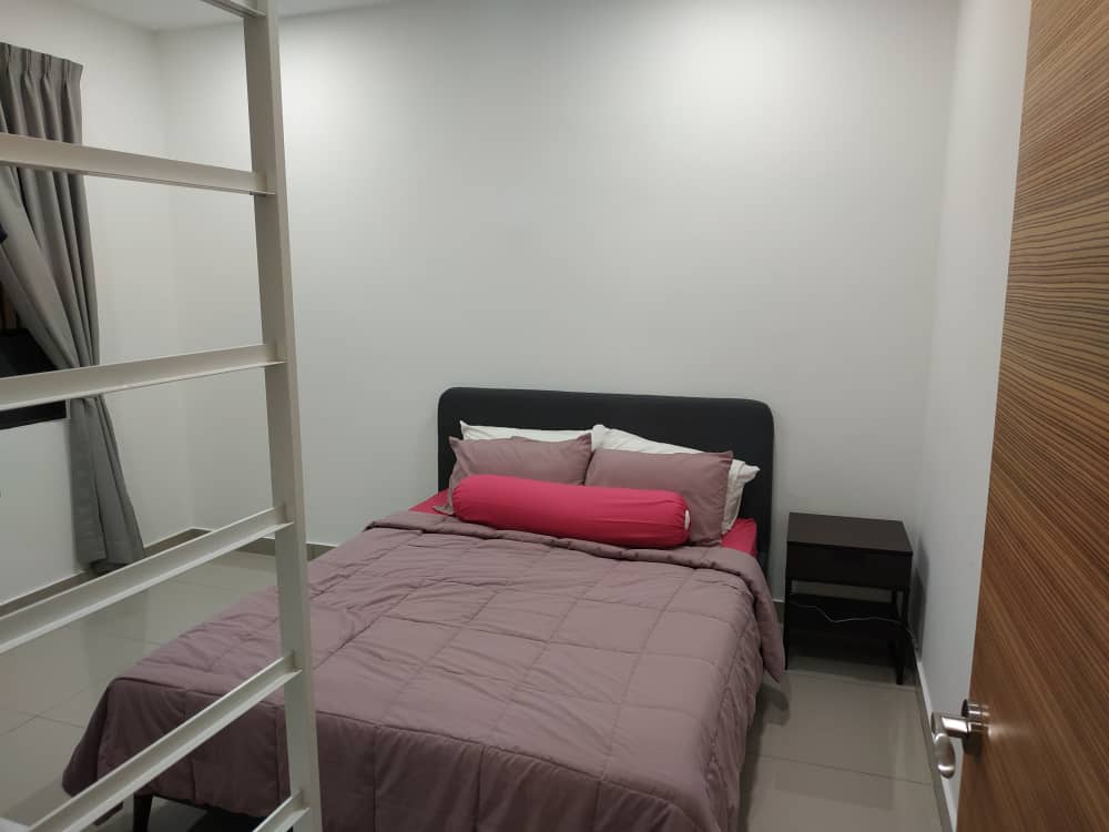 Pearl Suria Fully Furnished Unit For Rent - photo 6
