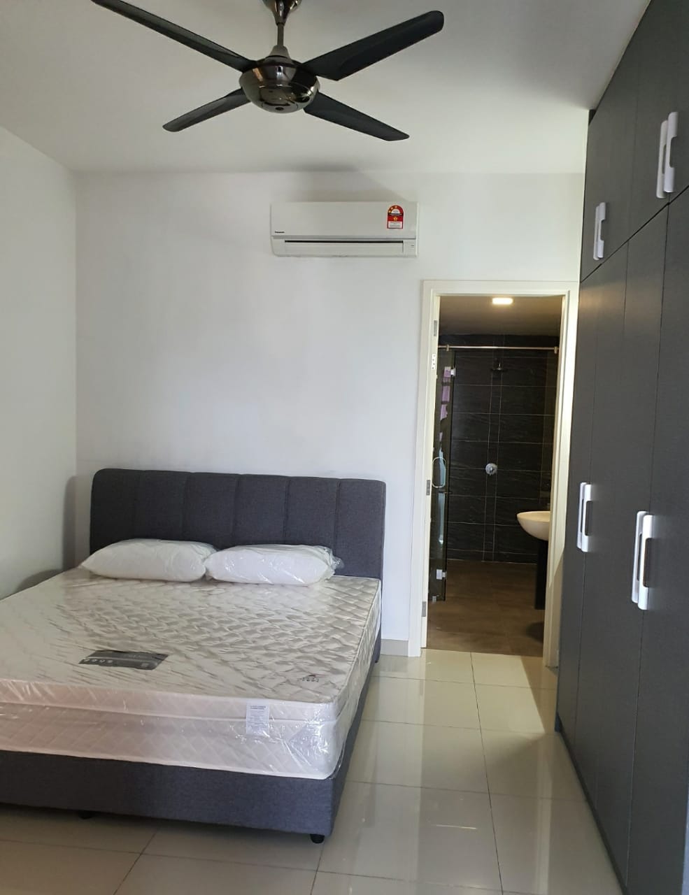 Pearl Suria Fully Furnished Unit For Rent - photo 7