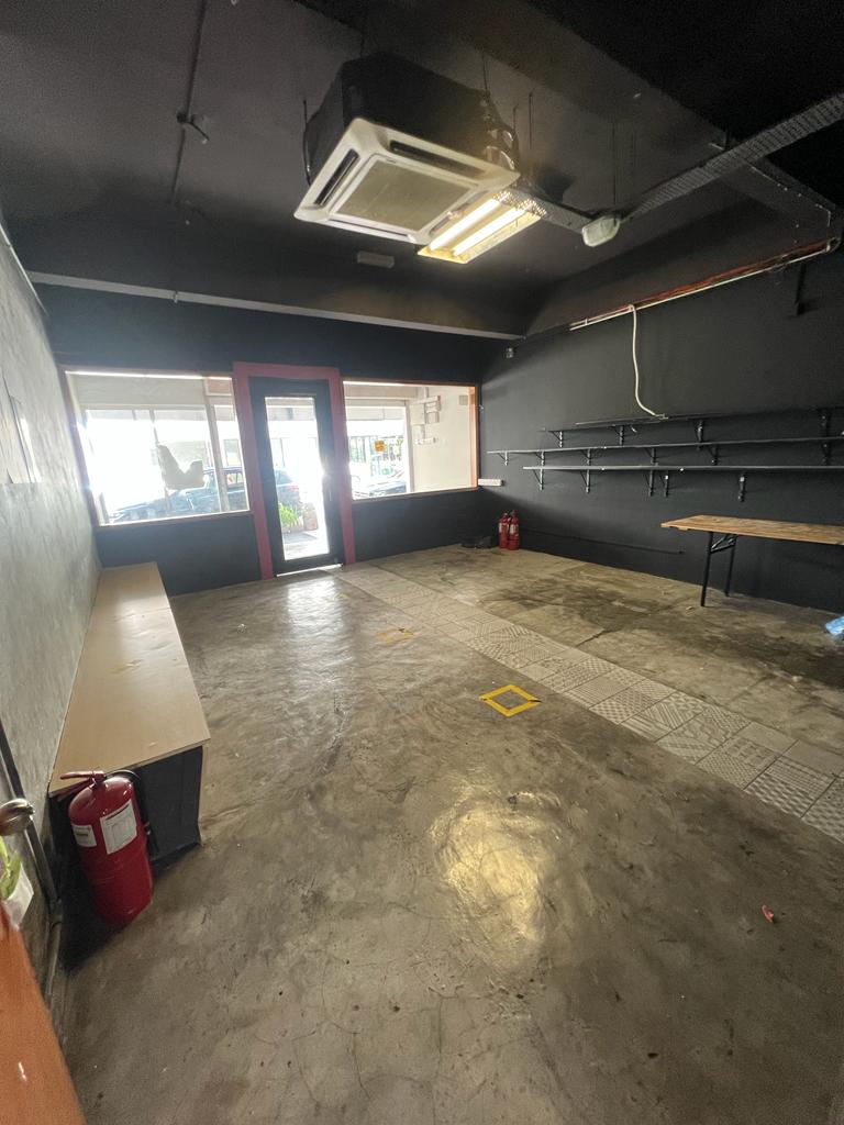 C180 Trader Square G Floor Shop For Sale - photo 10
