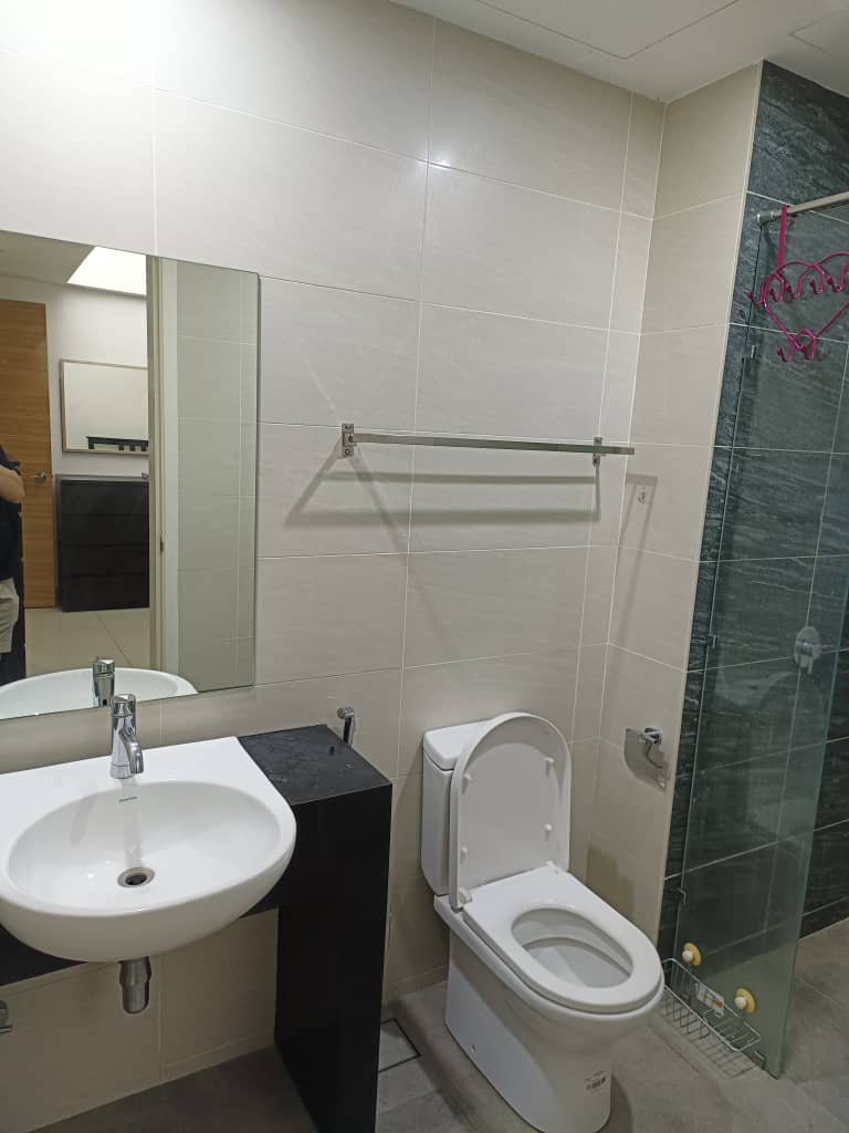 Pearl Suria Fully Furnished Unit For Rent - photo 5