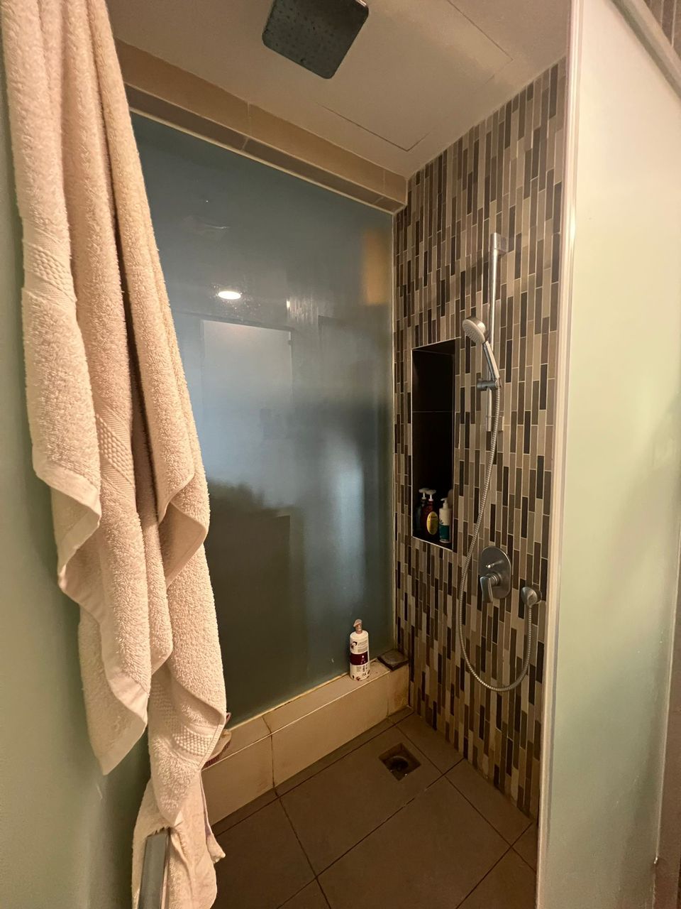 Geo Sense Fully Furnished 1 Bedroom For Rent - photo 5