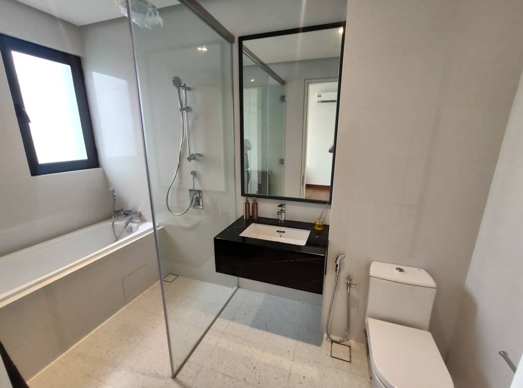 Pavilion Embassy 775sf Fully Furnished - photo 5